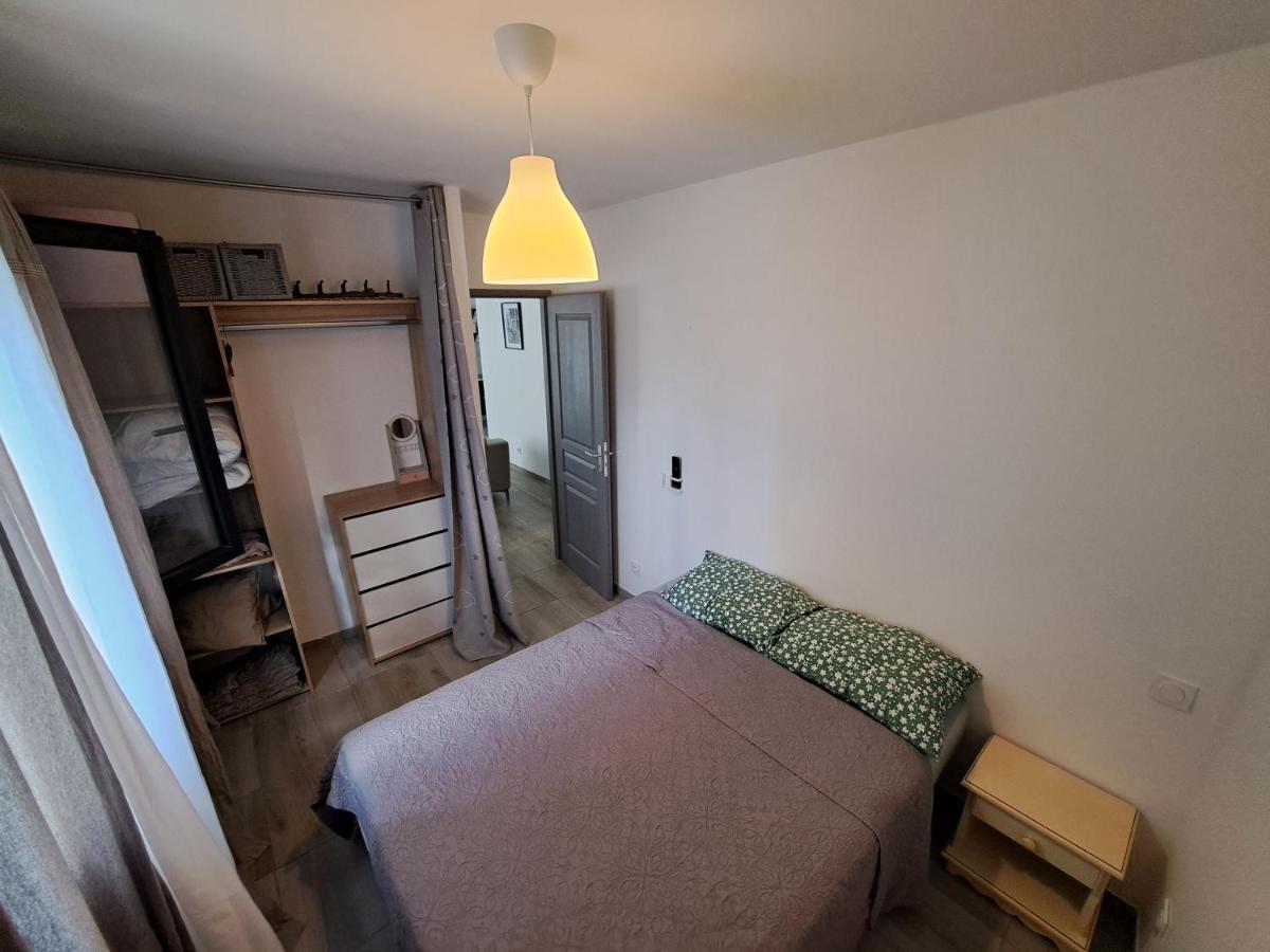 Charmante Maison Avec Piscine Bessan Kültér fotó